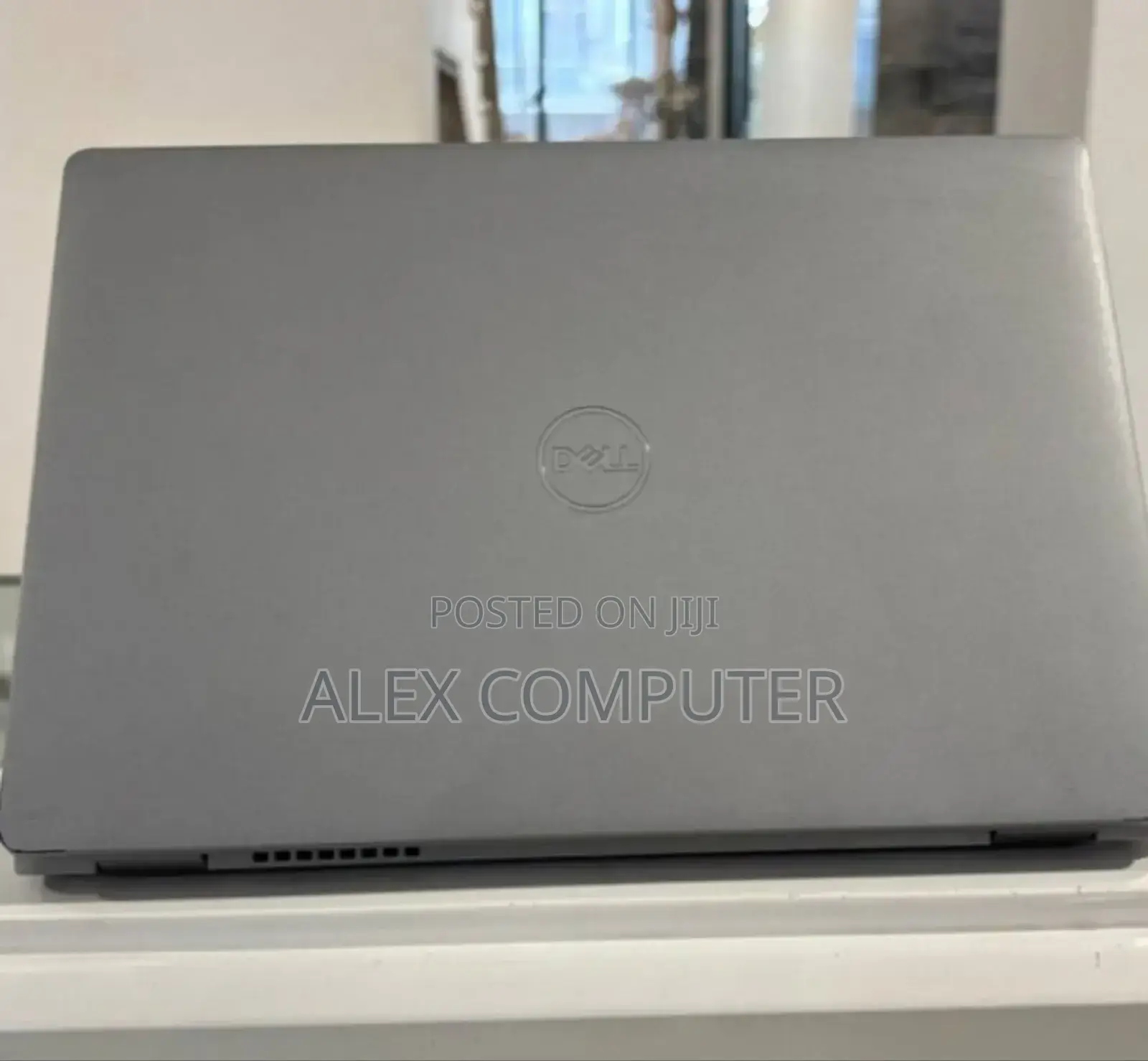New Laptop Dell Latitude 5310 8GB Intel Core I5 SSD 256GB