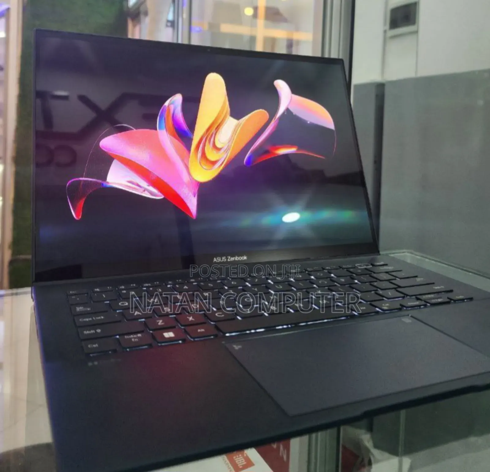 New Laptop Asus Zenbook 14 UX434 16GB Intel Core I7 SSD 512GB