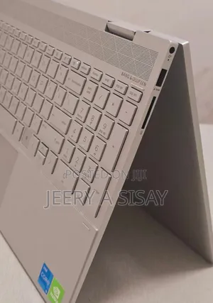 New Laptop HP Envy X360 16GB Intel Core I5 SSD 512GB