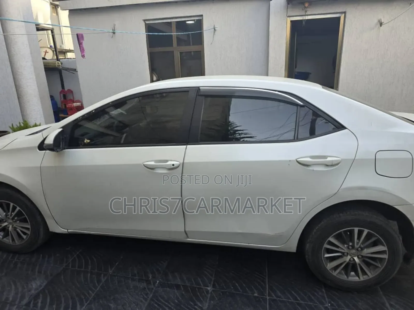 Toyota Corolla 2018 White