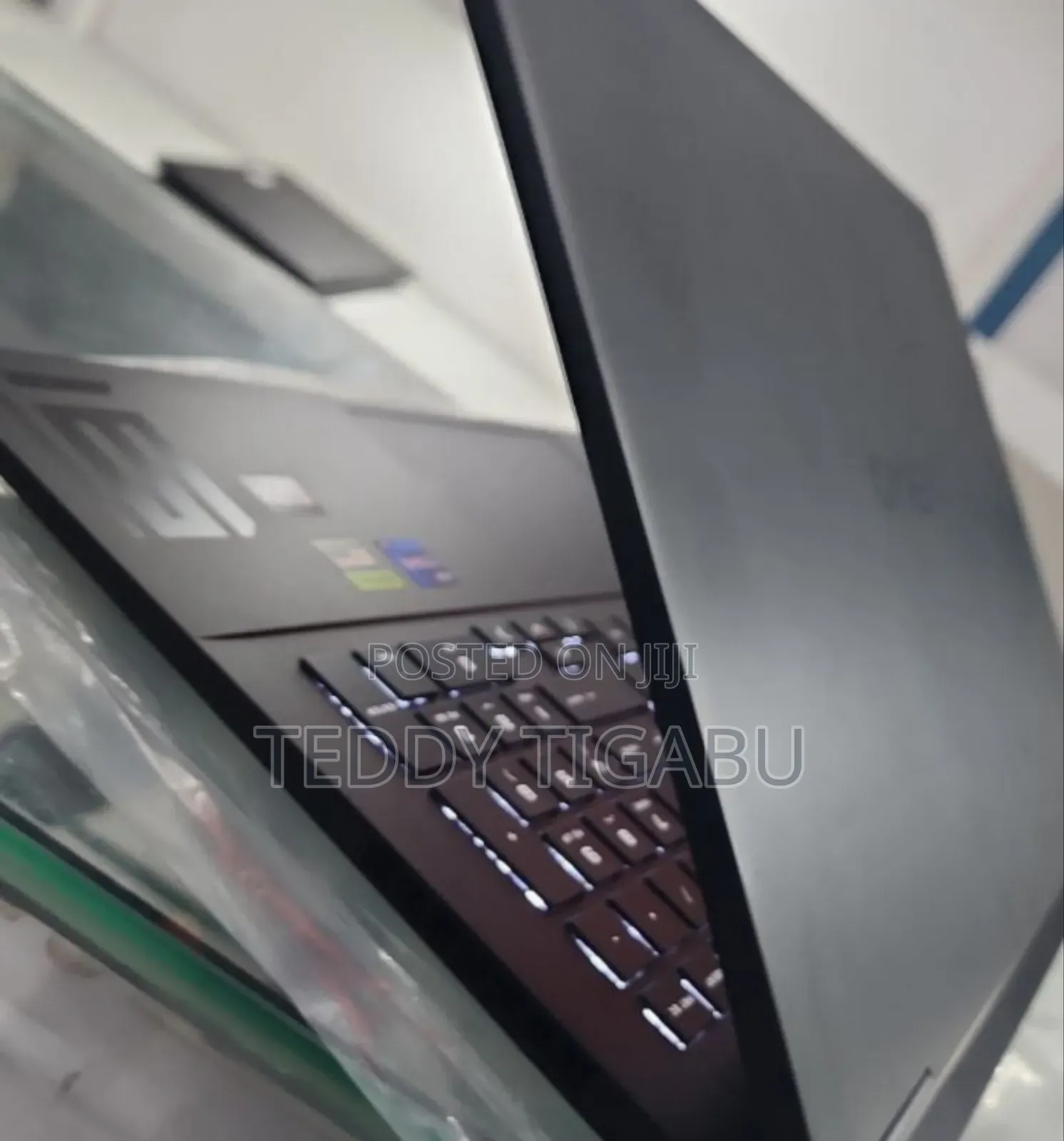 New Laptop HP Omen 15 16GB Intel Core I7 SSD 1T