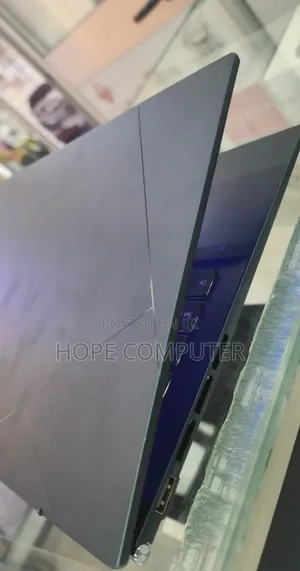 New Laptop Asus ZenBook UX31E 16GB Intel Core I7 SSD 512GB