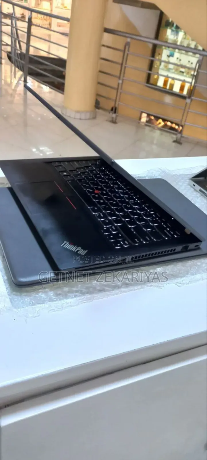 New Laptop Lenovo Thinkpad T490s 16GB Intel Core I7 SSD 512GB