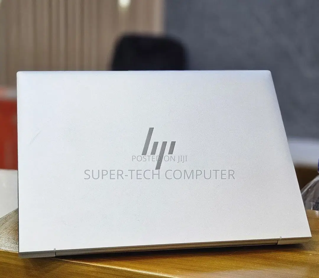 New Laptop HP EliteBook 840 10 16GB Intel Core I7 SSD 512GB