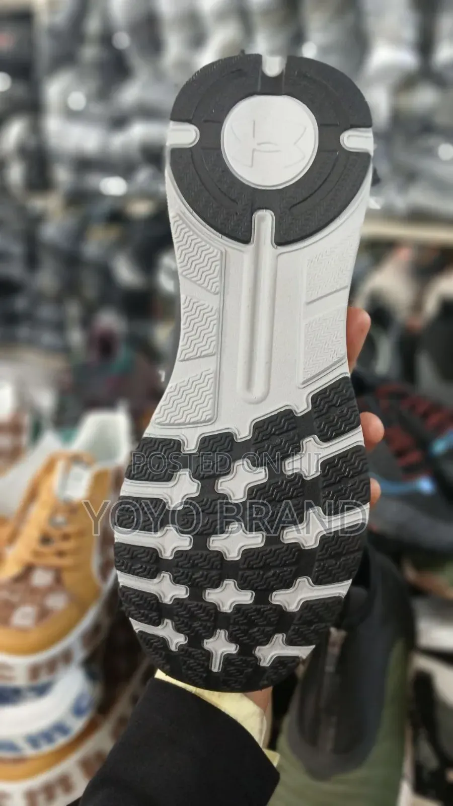 Under Armour Fashion Shoes