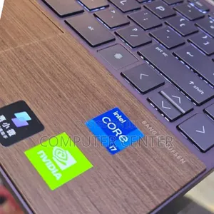 New Laptop HP Envy 13 16GB Intel Core I7 SSD 512GB