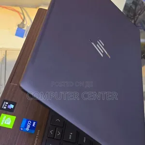 New Laptop HP Envy 13 16GB Intel Core I7 SSD 512GB