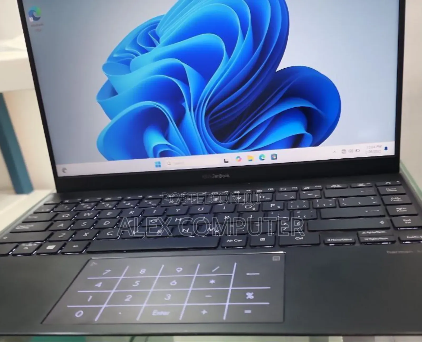 New Laptop Asus ZenBook UX21E 8GB Intel Core I5 SSD 512GB