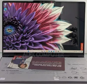 New Laptop Lenovo Yoga 7i 16GB Intel Core Ultra 5 SSD 512GB