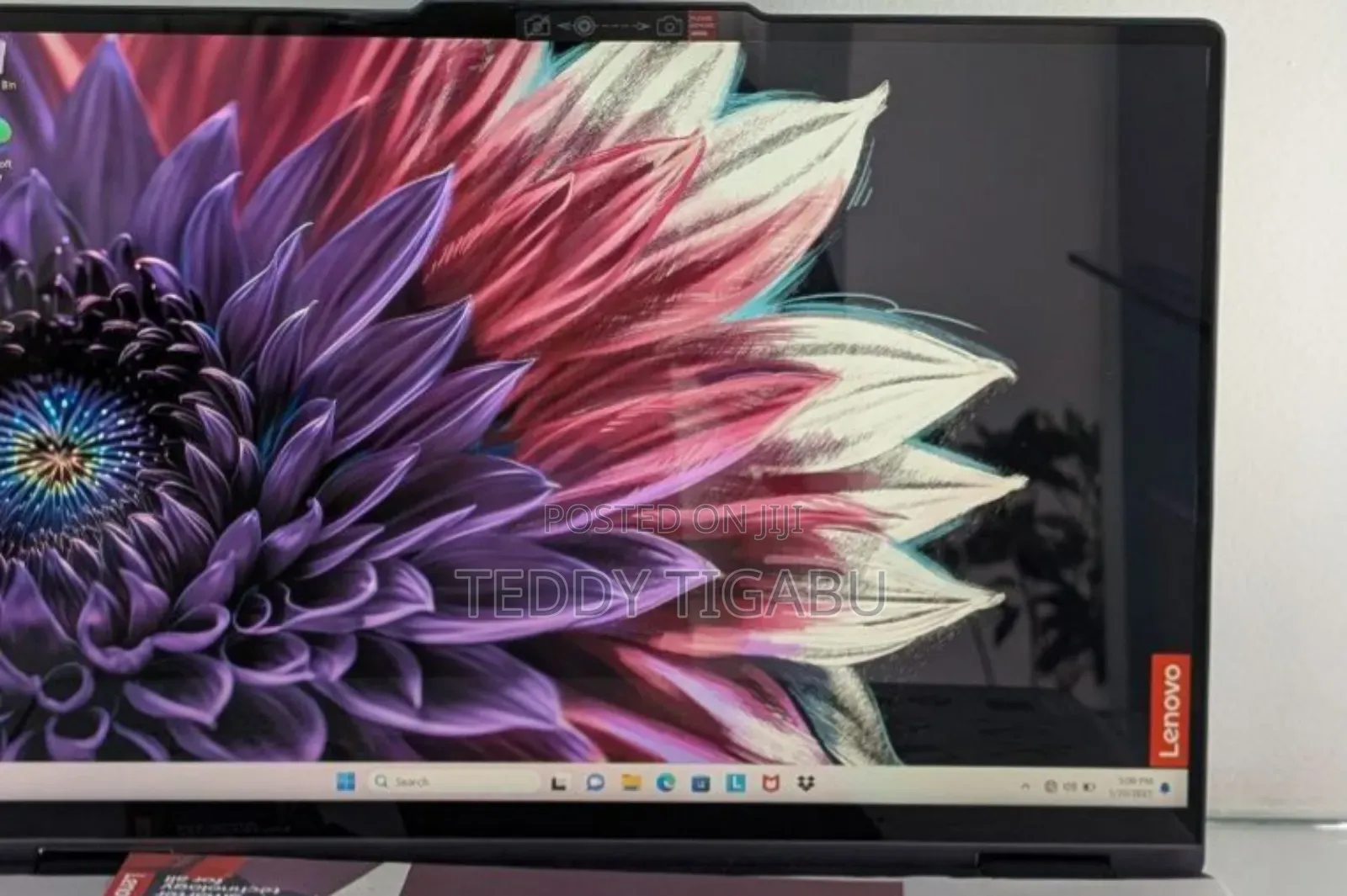 New Laptop Lenovo Yoga 7i 16GB Intel Core Ultra 5 SSD 512GB