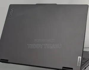 New Laptop Lenovo Yoga 7i 16GB Intel Core Ultra 5 SSD 512GB