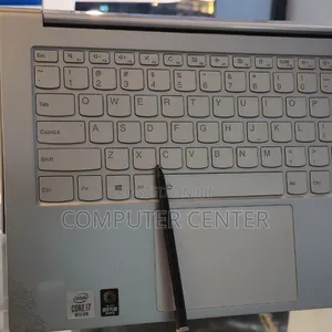 New Laptop Lenovo Yoga 9i 16GB Intel Core I7 SSD 1T