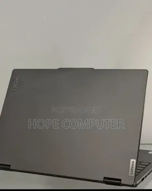 New Laptop Lenovo Yoga 7i 16GB Intel Core Ultra 5 SSD 512GB