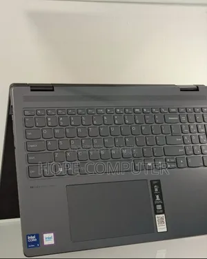 New Laptop Lenovo Yoga 7i 16GB Intel Core Ultra 5 SSD 512GB