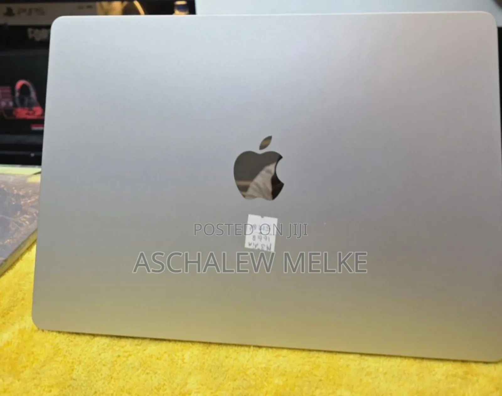 New Laptop Apple MacBook Air 2024 M3 15-Inch 16GB Apple M3 SSD 512GB