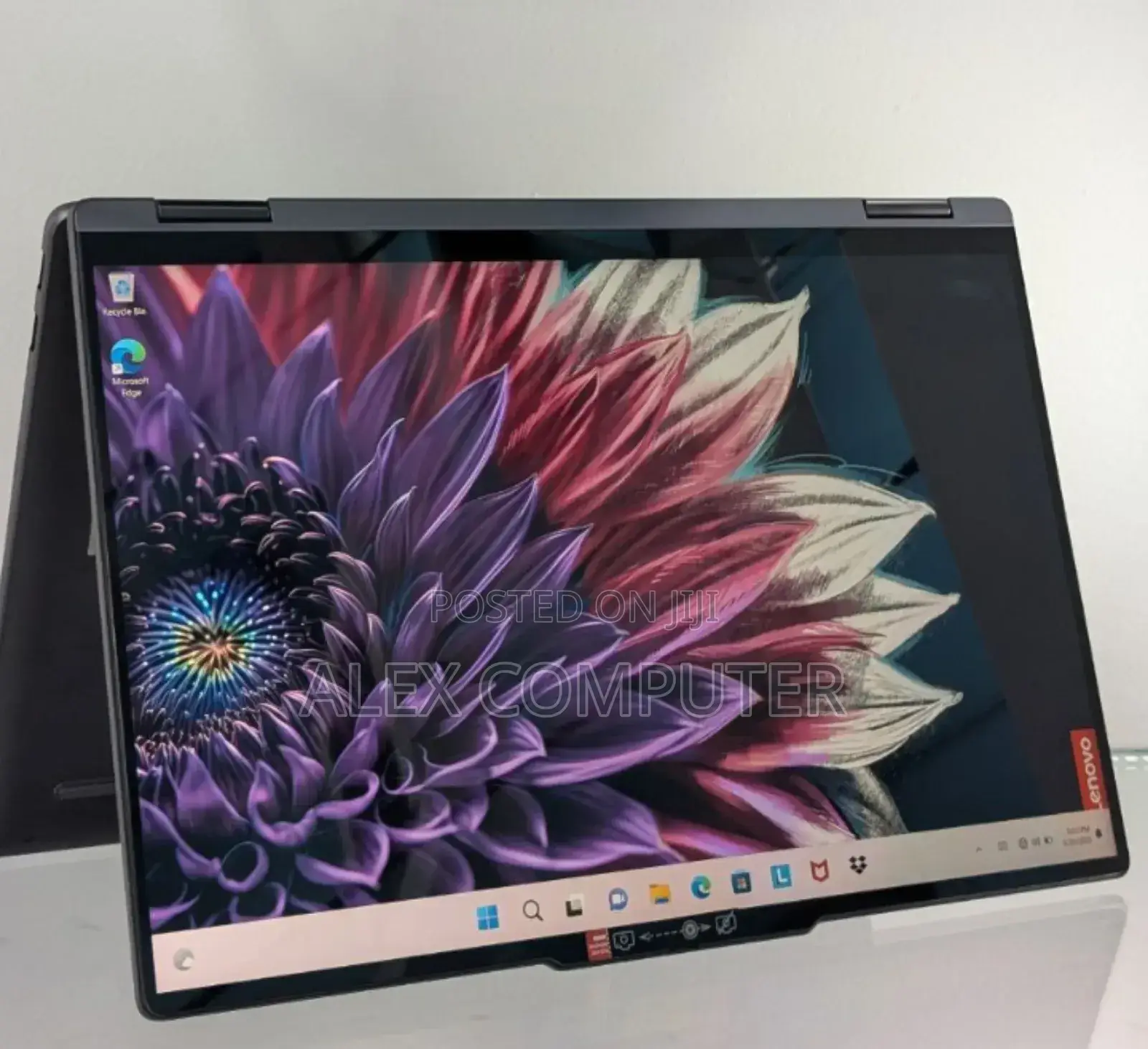 New Laptop Lenovo Yoga 7i 16GB Intel Core Ultra 5 SSD 512GB