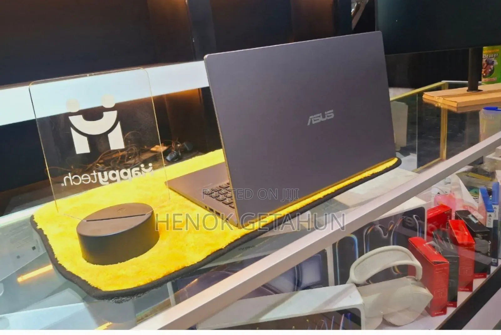 New Laptop Asus VivoBook 15 X505BA 8GB Intel Core I7 SSD 512GB