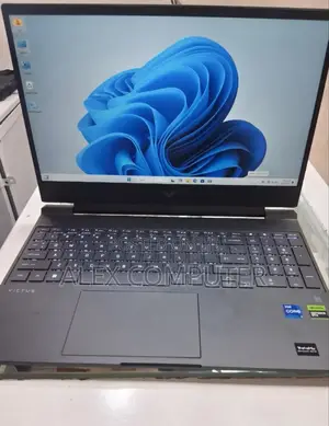 New Laptop HP Victus 15 16GB Intel Core I7 SSD 1T
