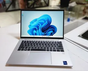 New Laptop HP EliteBook 840 10 16GB Intel Core I7 SSD 512GB