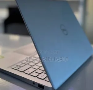 New Laptop Dell Inspiron 15 8GB Intel Core i5 SSD 512GB