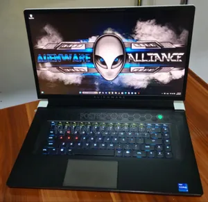 Photo - New Laptop Alienware M17x R2 16GB Intel Core I7 SSD 512GB