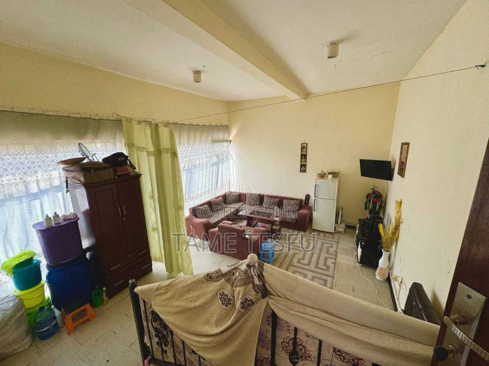 Furnished 6bdrm House in Gift Realstate, Bole for sale