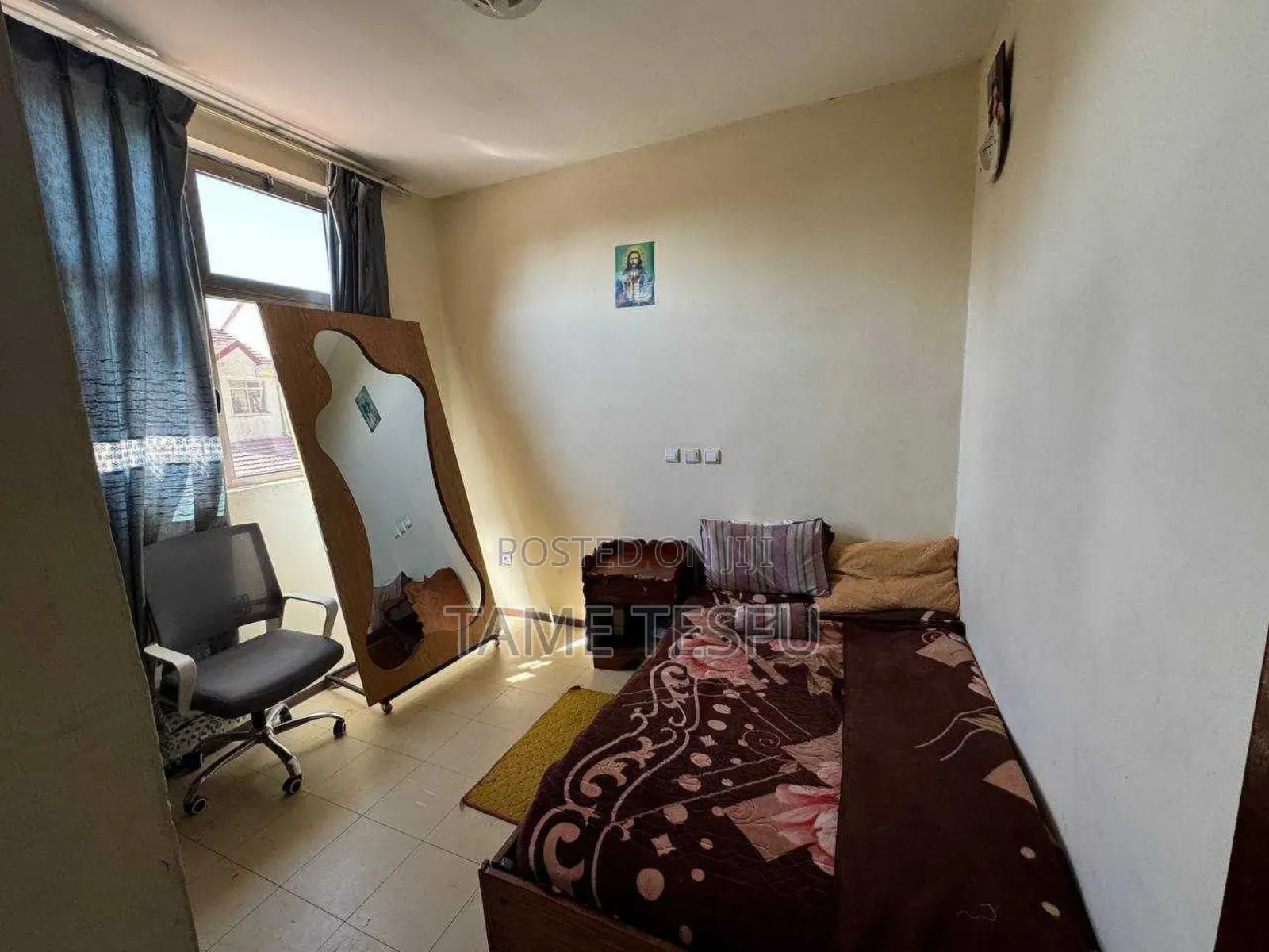Furnished 6bdrm House in Gift Realstate, Bole for sale