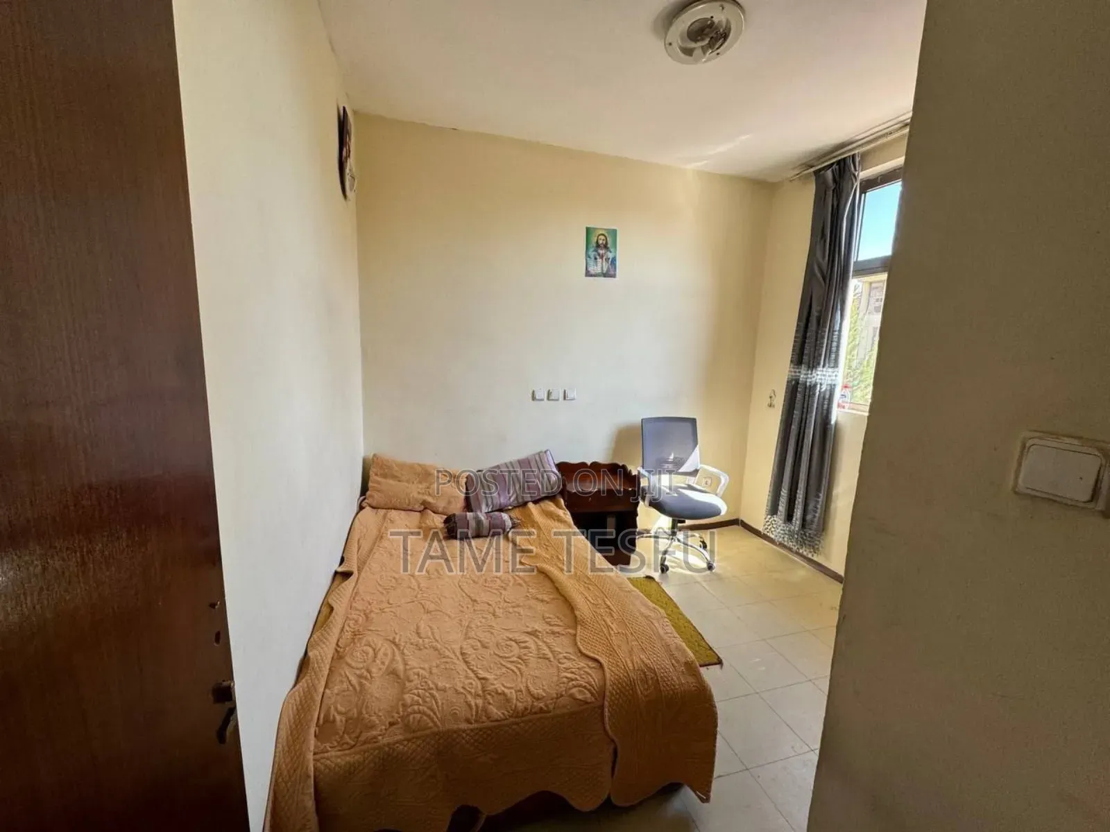 Furnished 6bdrm House in Gift Realstate, Bole for sale