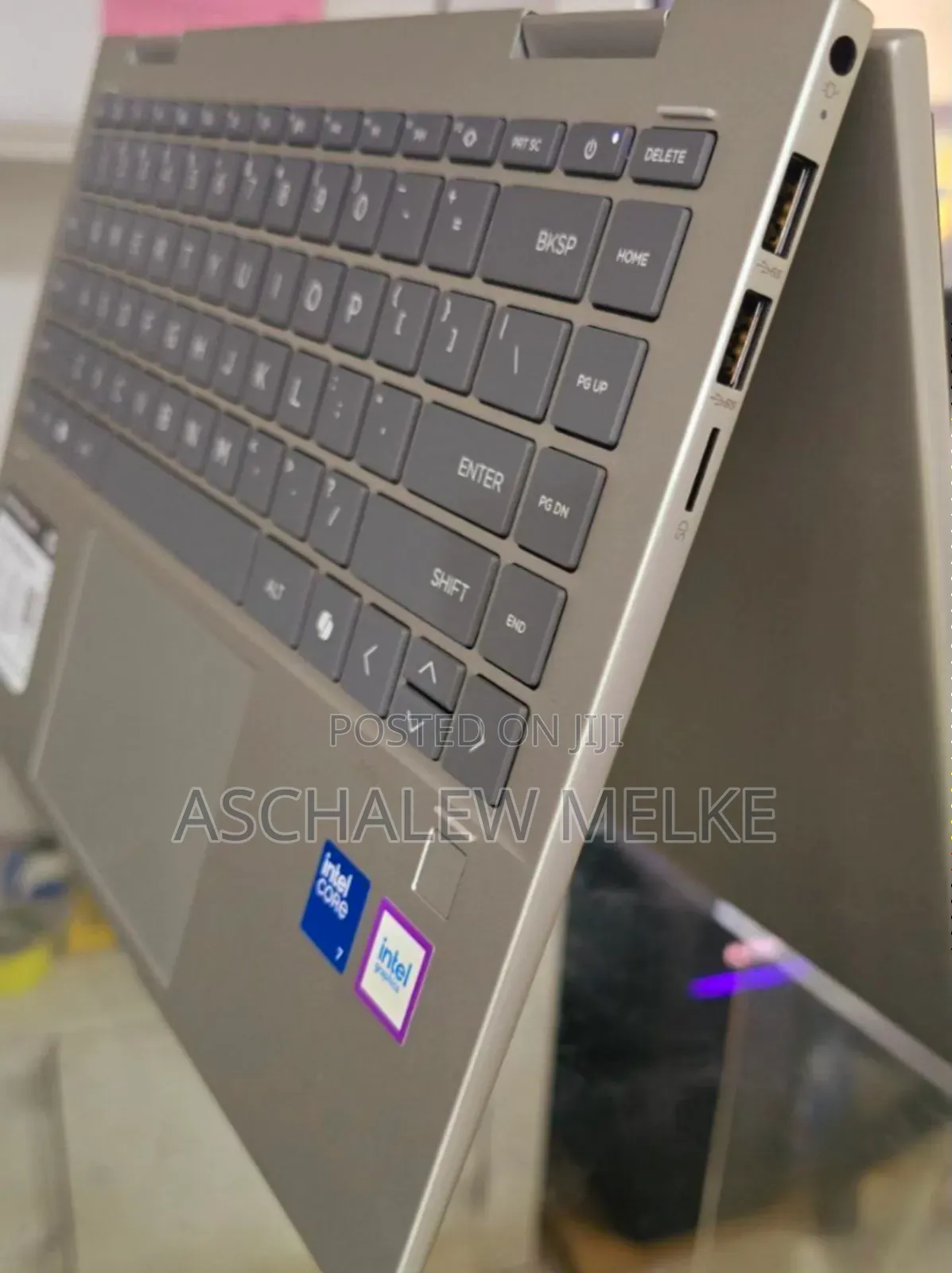 New Laptop HP Envy X360 8GB Intel Core Ultra 5 SSD 512GB