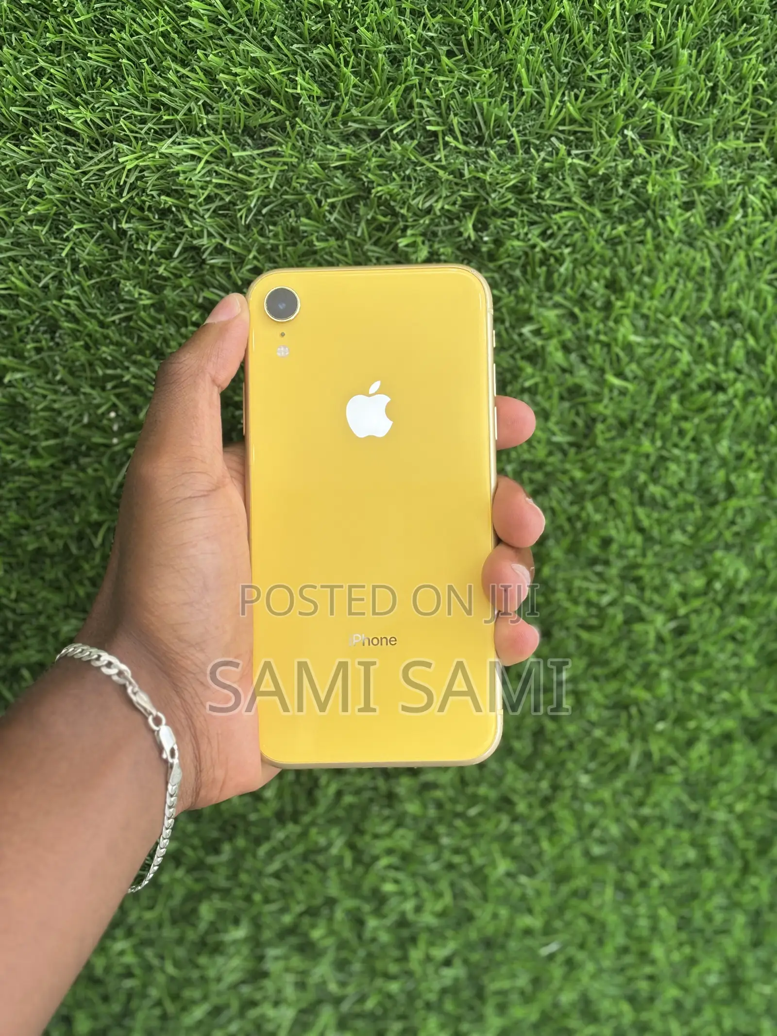 Apple iPhone XR 64 GB Yellow