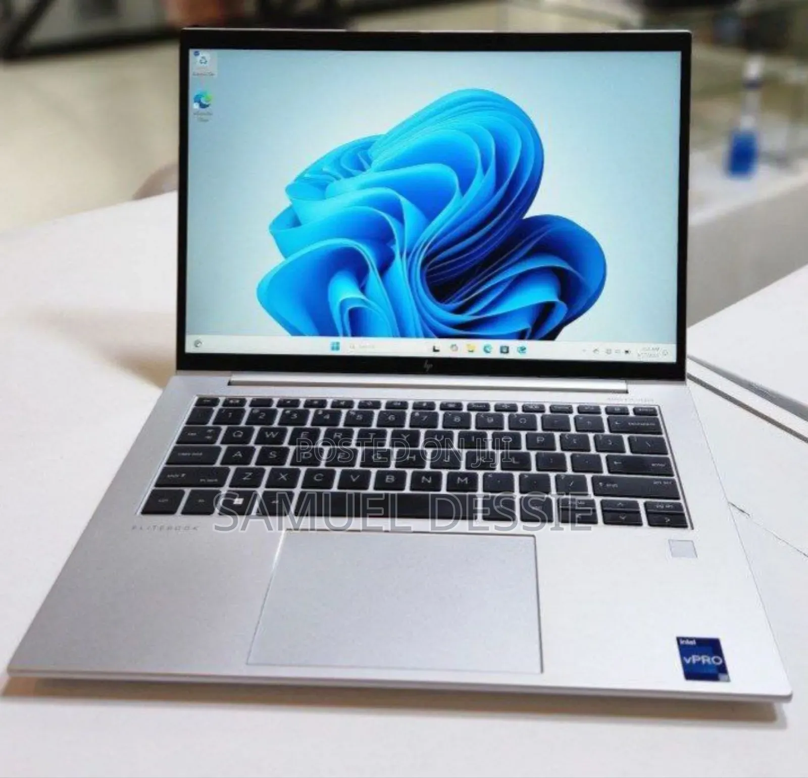 New Laptop HP EliteBook 840 10 16GB Intel Core I7 SSD 512GB