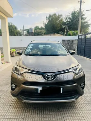 Photo - Toyota RAV4 LE 4dr SUV (2.5L 4cyl 6A) 2015 Gray