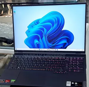 New Laptop Lenovo 16GB AMD Ryzen 7 SSD 512GB