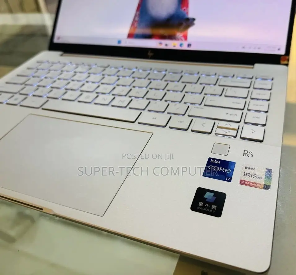 New Laptop HP Pavilion 14-Ce3064st 16GB Intel Core I7 SSD 1T