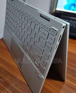 New Laptop HP Envy X360 8GB Intel Core I7 SSD 512GB