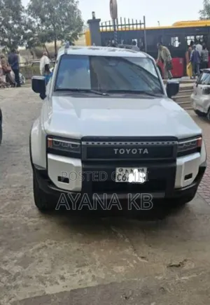 Toyota Land Cruiser Prado 2024 White
