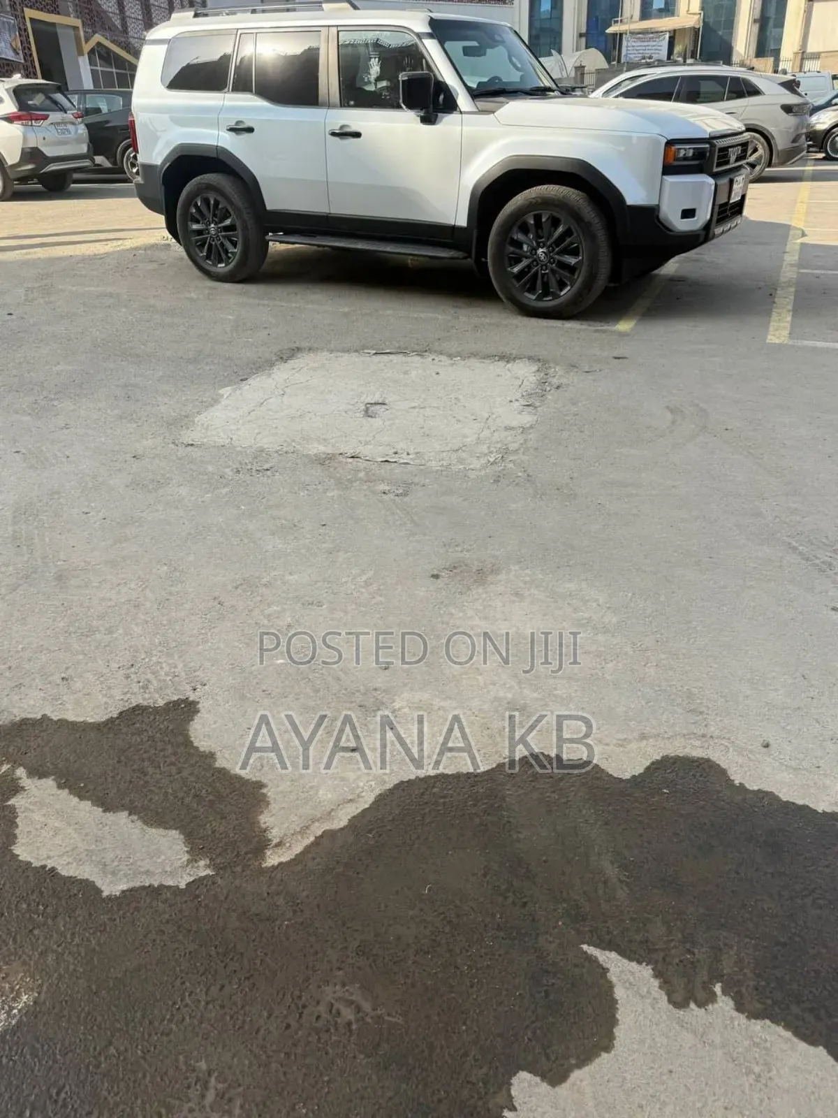 Toyota Land Cruiser Prado 2024 White