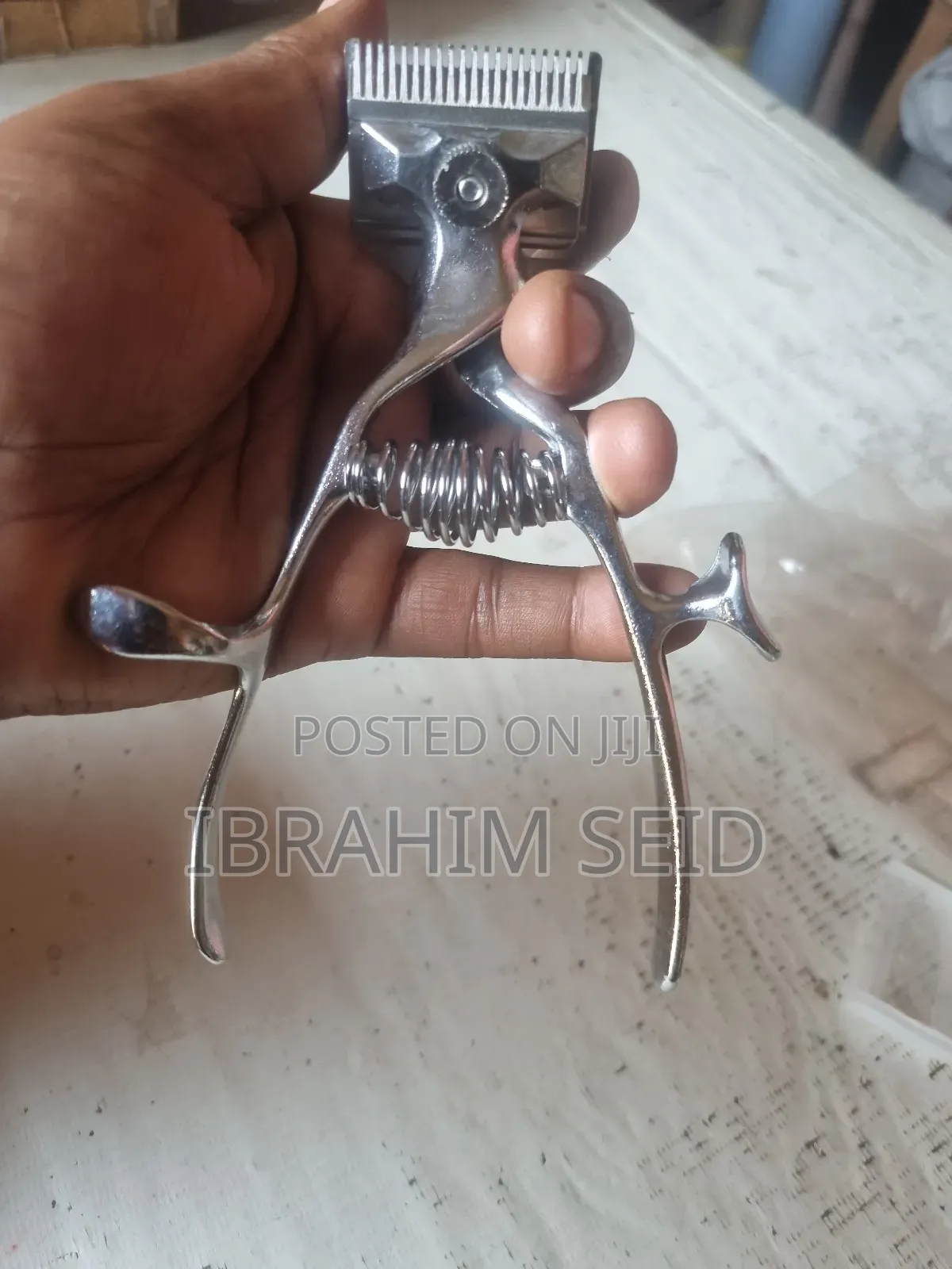 Manual Hair Cut Machine