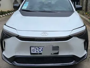 Photo - Toyota bZ4X 2023 White