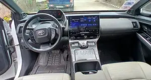 Toyota bZ4X 2023 White