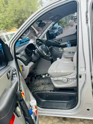 Hyundai Starex 2021 Silver