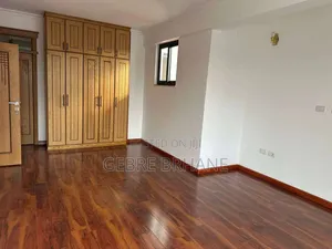 3bdrm Apartment in Apartment, Yeka for rent