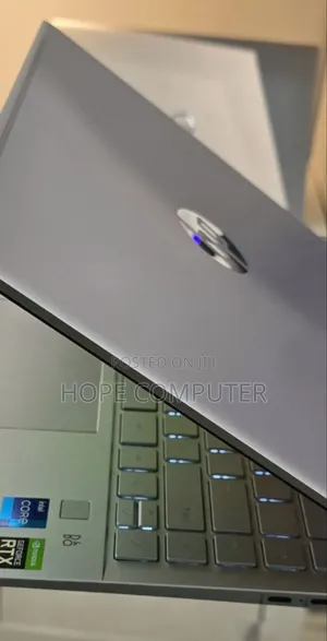 New Laptop HP Pavilion 15 16GB Intel Core I7 SSD 512GB
