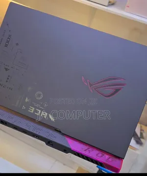 New Laptop Asus ROG Strix G15 16GB AMD Ryzen 9 SSD 512GB