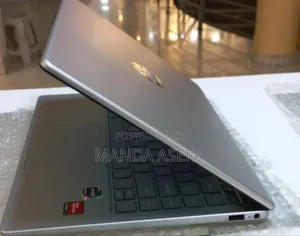 New Laptop HP Stream Notebook 16GB AMD Ryzen 5 SSD 1T
