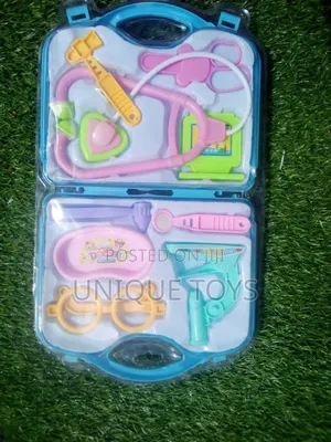 Photo - Little Doctor Family Medical Kit Suitcase: 11 Pieces