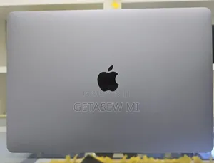 Photo - New Laptop Apple MacBook Pro M1 8GB Apple M1 SSD 256GB