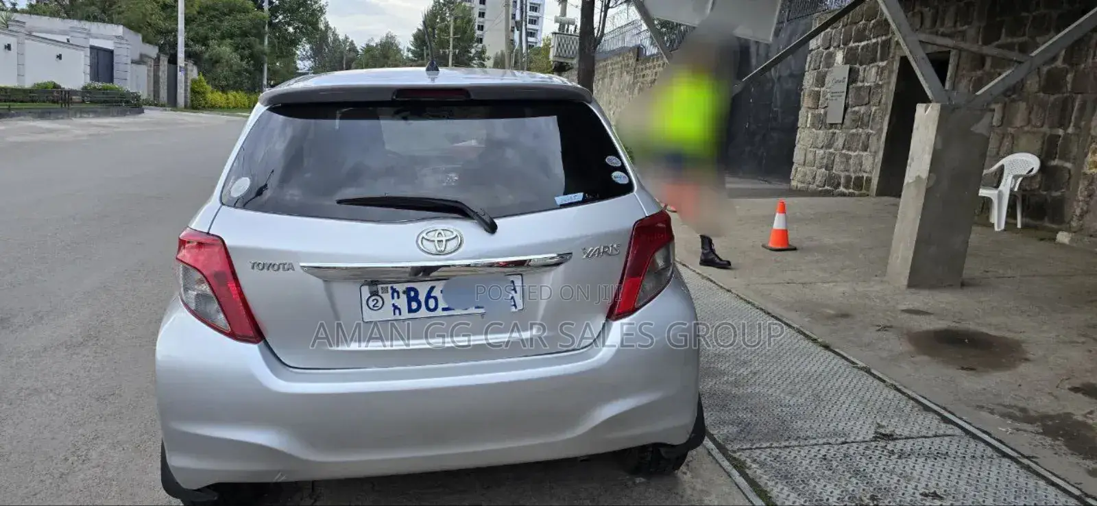 Toyota Yaris 2012 Silver