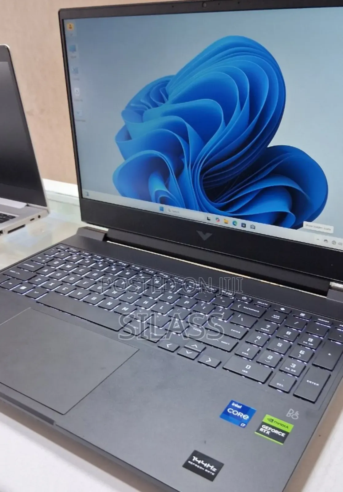 New Laptop HP Victus 16 16GB Intel Core i7 SSD 1T