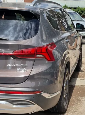 Hyundai Santa Fe 2023 Brown